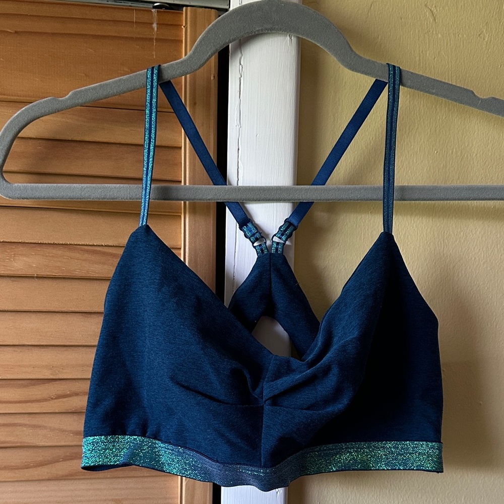 Beyond Yoga Navy and Teal sports bra
